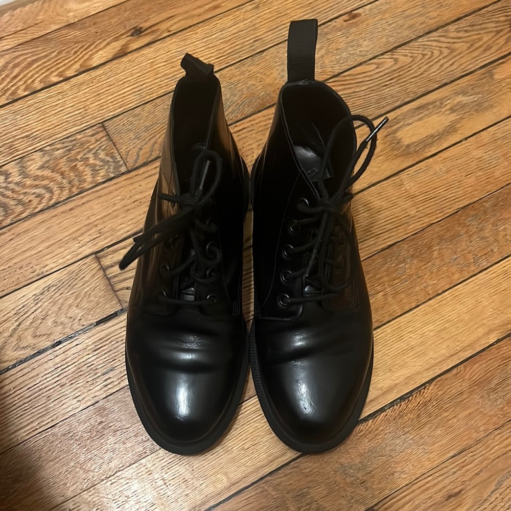 Dr. Martens Emmeline smooth Leather Lace Up ankle boots